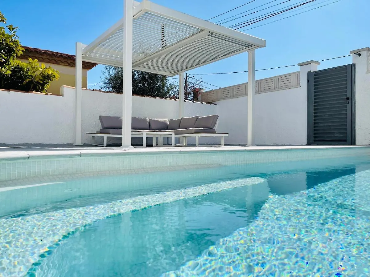 Villa “Castellon“ Miami Playa