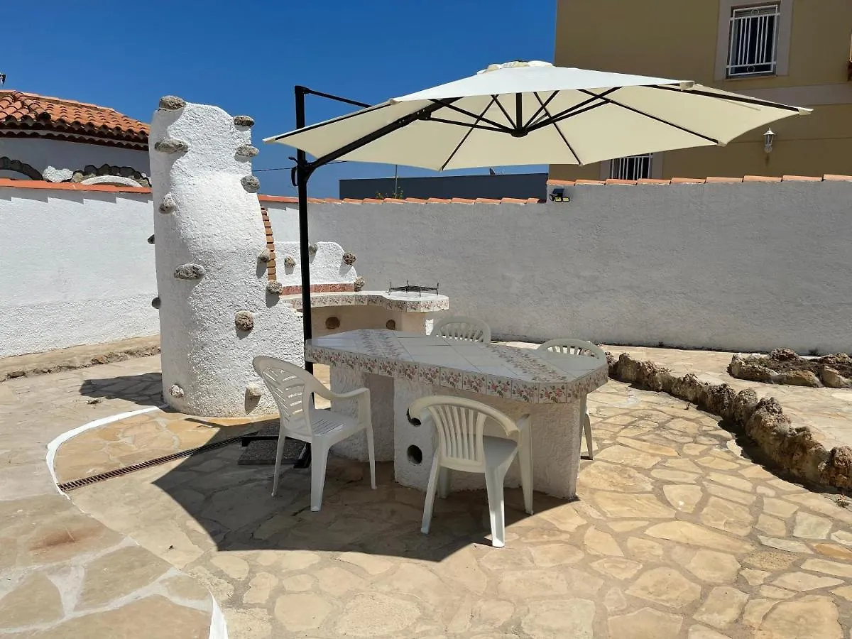 Villa “Castellon“ Miami Playa 0*,  Španělsko